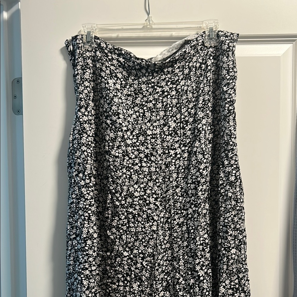 SHEIN Black and White Floral Midi Skirt